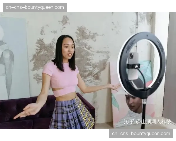 马赛客场战平,赛后新闻发布会通过俱乐部官方TikTok频道向印尼用户直播 马赛客场战平,赛后新闻发布会通过俱乐部官方TikTok频道向印尼用户直播